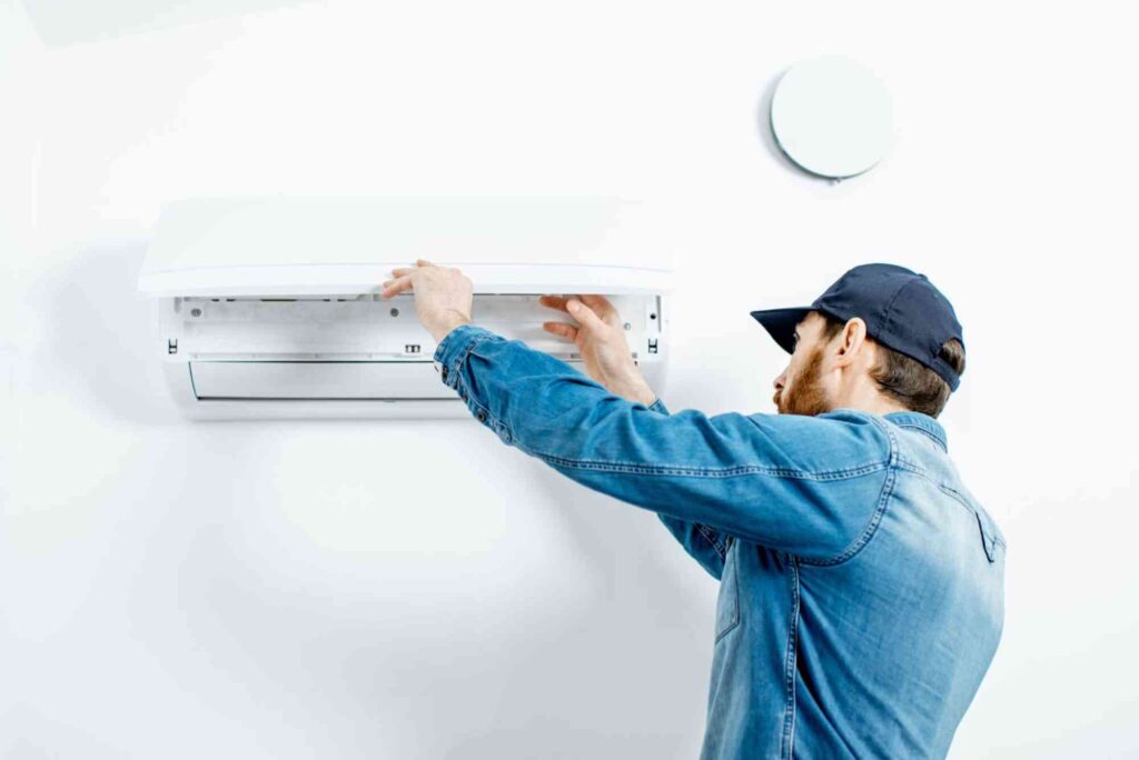 Why Is My AC Blowing Hot Air? Solutions for Dubai Residents